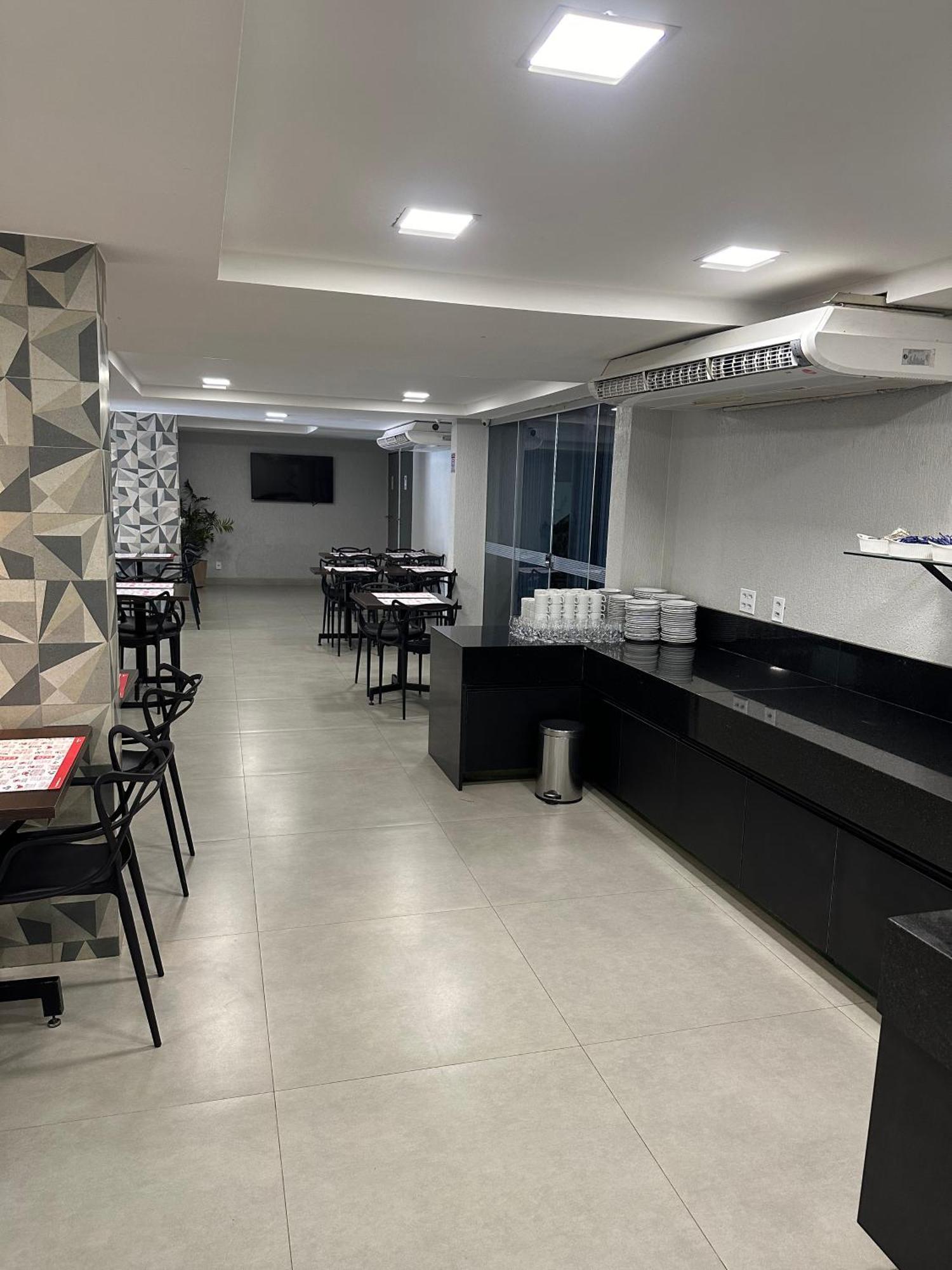 Brasilia Park Hotel Candangolandia Bagian luar foto